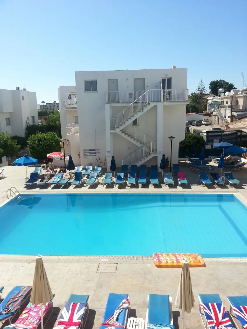 Sweet Memories Hotel Apartments 2*-3