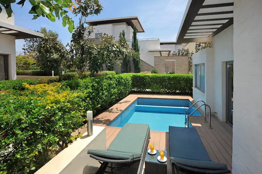 E Hotel Spa and Resort 4*-12