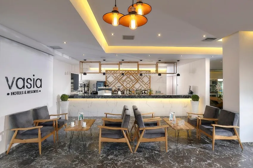 Vasia Royal Hotel 4*-8