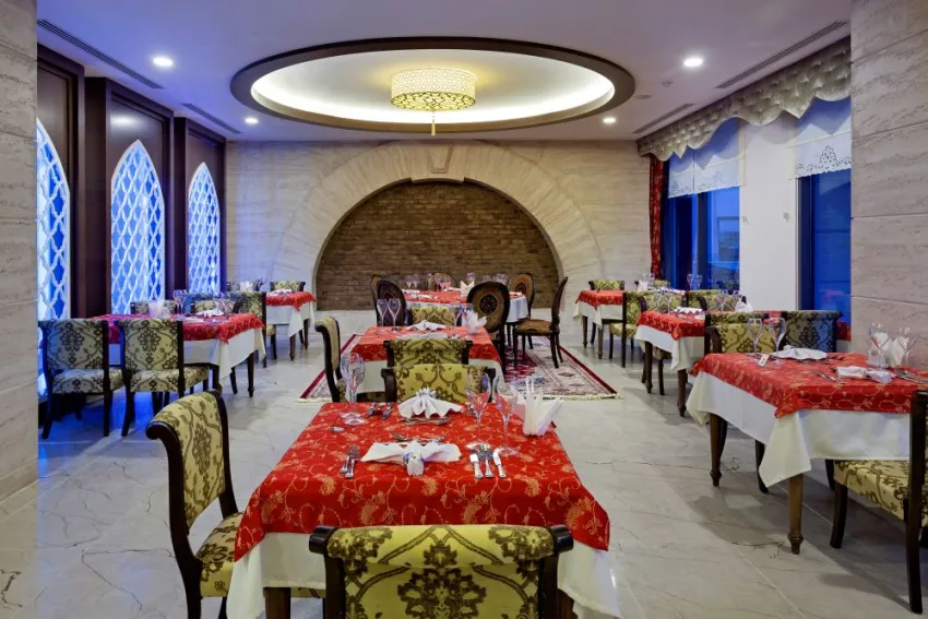 LUNA BLANCA RESORT & SPA   5*-22