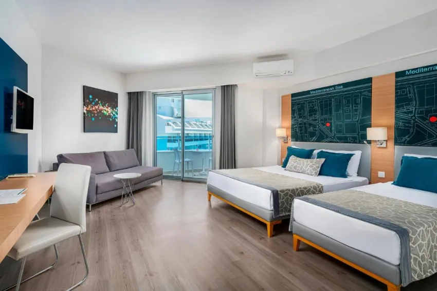 AVENA RESORT & SPA  4*-22