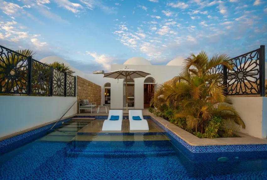 FORT ARABESQUE THE WEST BAY (ADULTS ONLY 16+)  4*-14