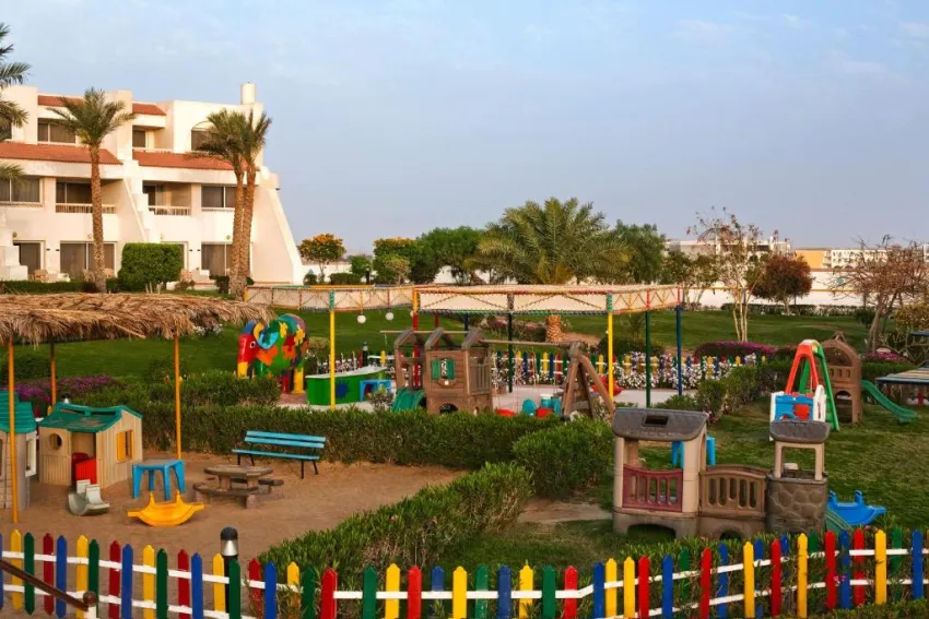 LONG BEACH RESORT  4*-19
