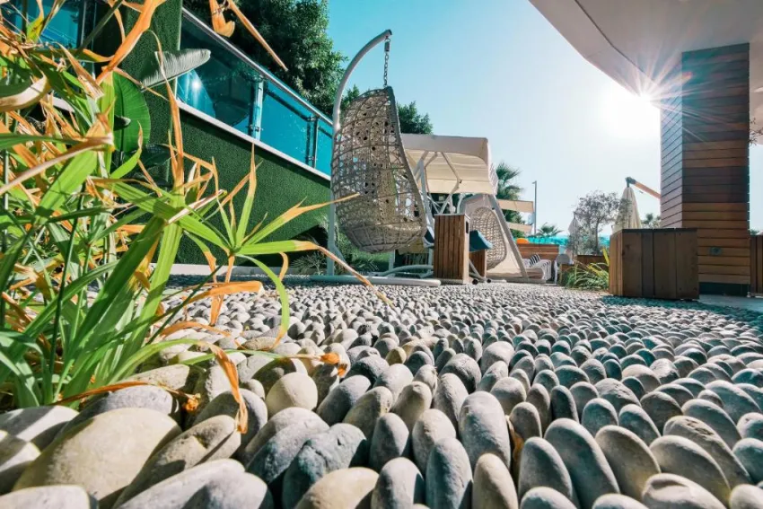 SUNPRIME C LOUNGE (ADULTS ONLY 16+)  5*-28