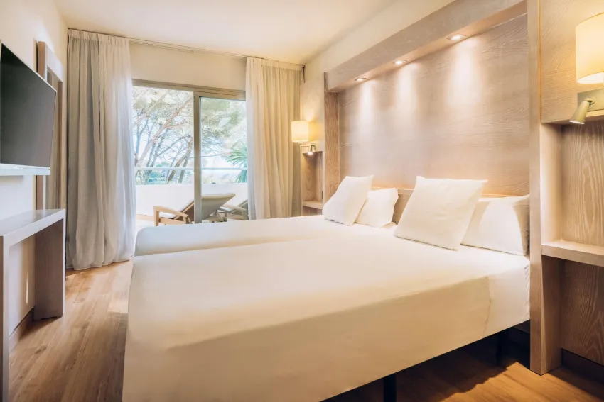 Iberostar Waves Pinos Park 4*-17