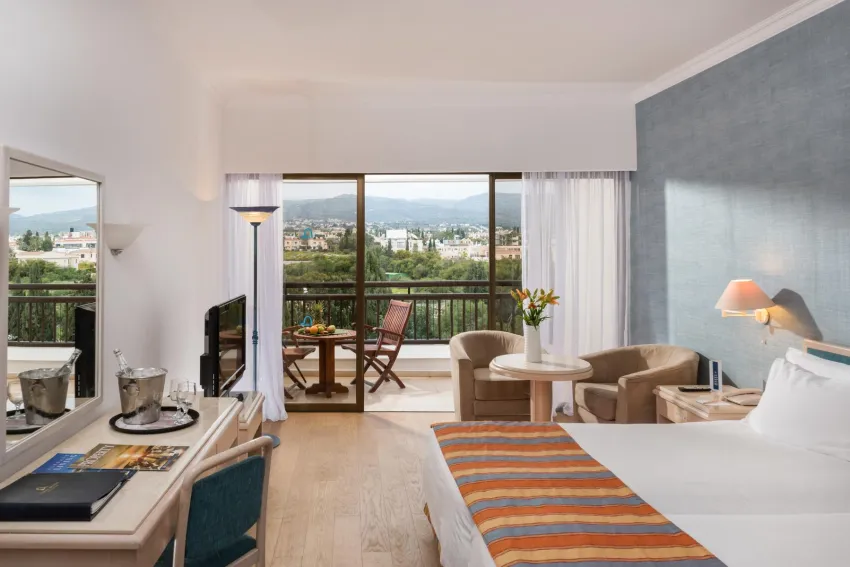 Coral Beach Hotel and Resort 5*-16