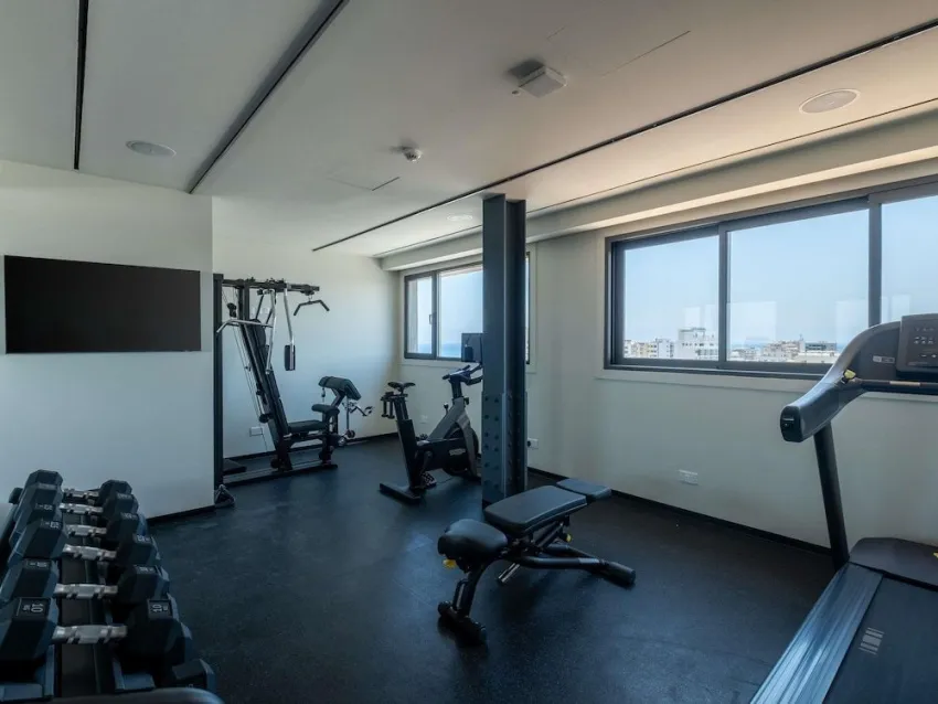 Mercure Larnaca City 3*-23