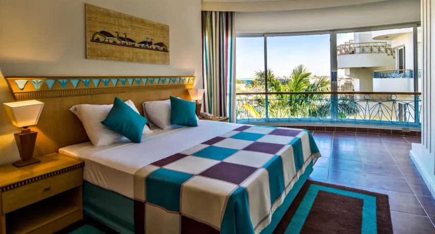 SEAGULL BEACH RESORT  4*-8