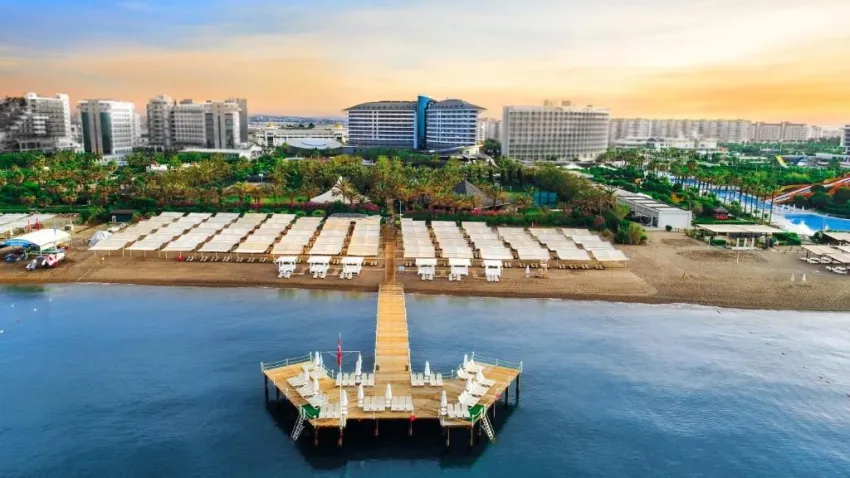 Royal Wings Hotel 5*-1