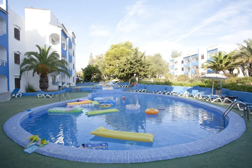 Europa Apartments 2*-2