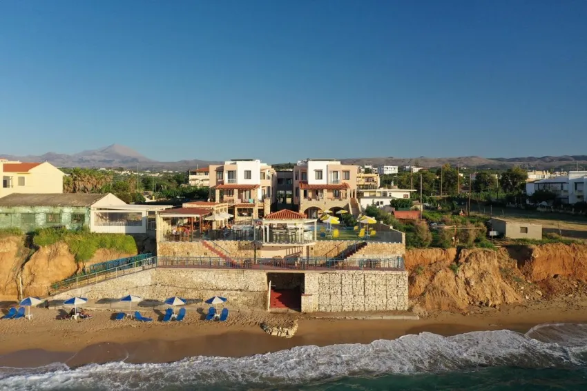 Ekavi Beach 3*-1