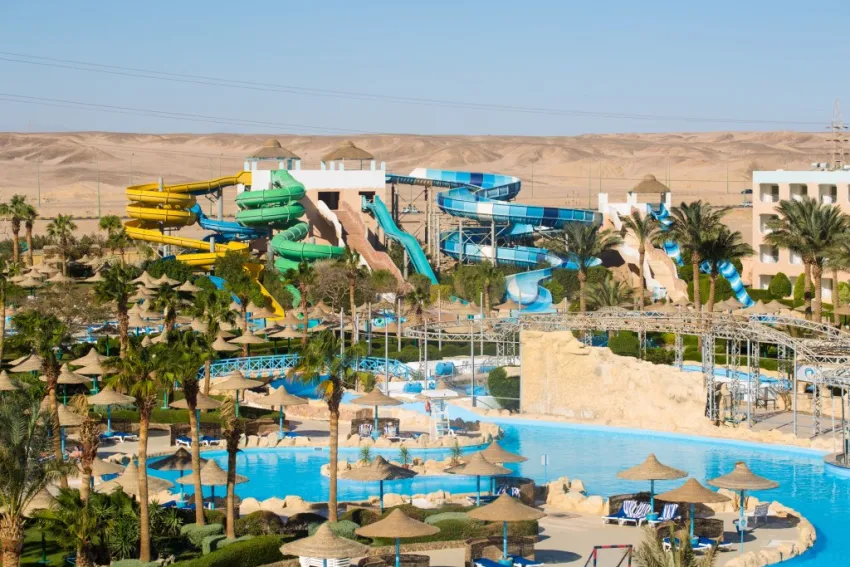 Titanic Resort & Aquapark 4*-3
