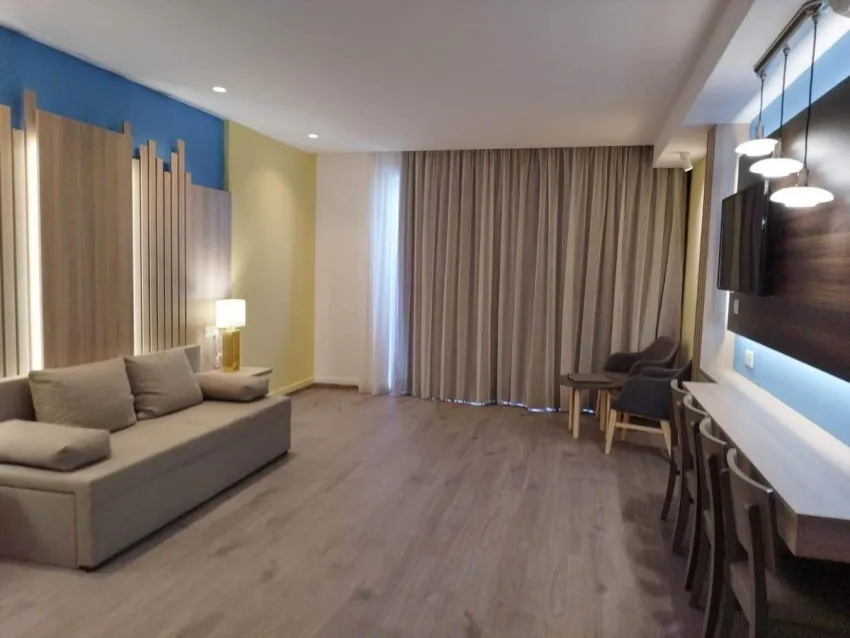 Melini Hotel  Suites 3*-25