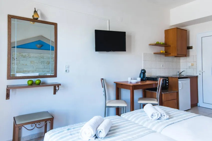 Ilios 1 Central 1*-10