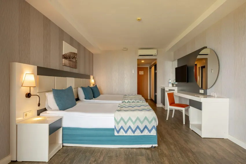 Justiniano Club Park Conti 5*-18