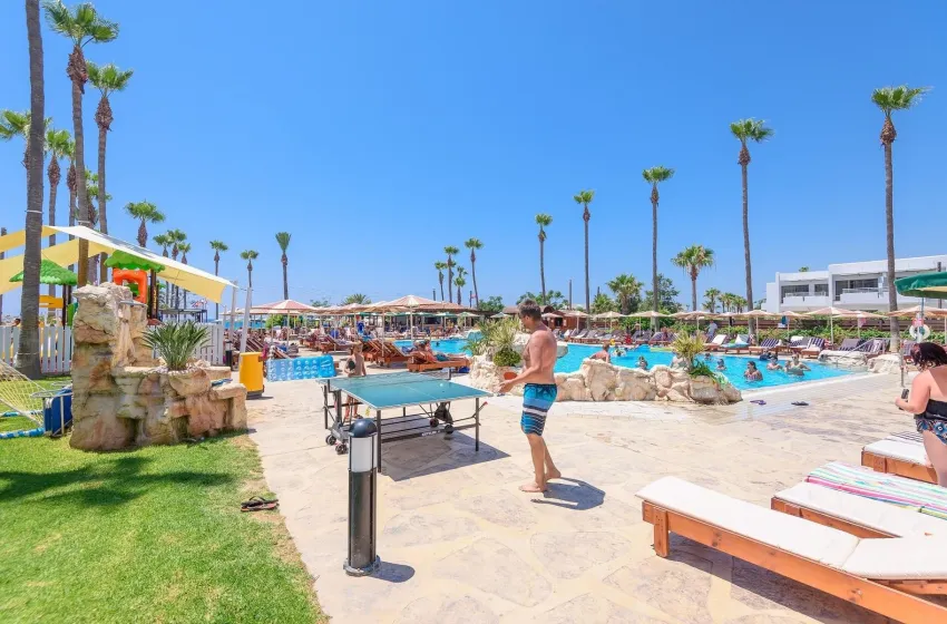Pavlo Napa Beach Hotel 4*-6