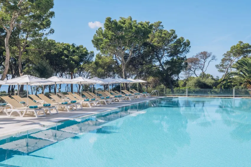 Iberostar Waves Club Cala Barca 4*-31