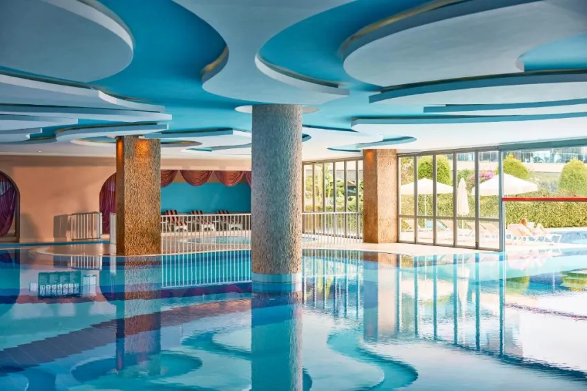 JACARANDA LUXURY RESORT  5*-68