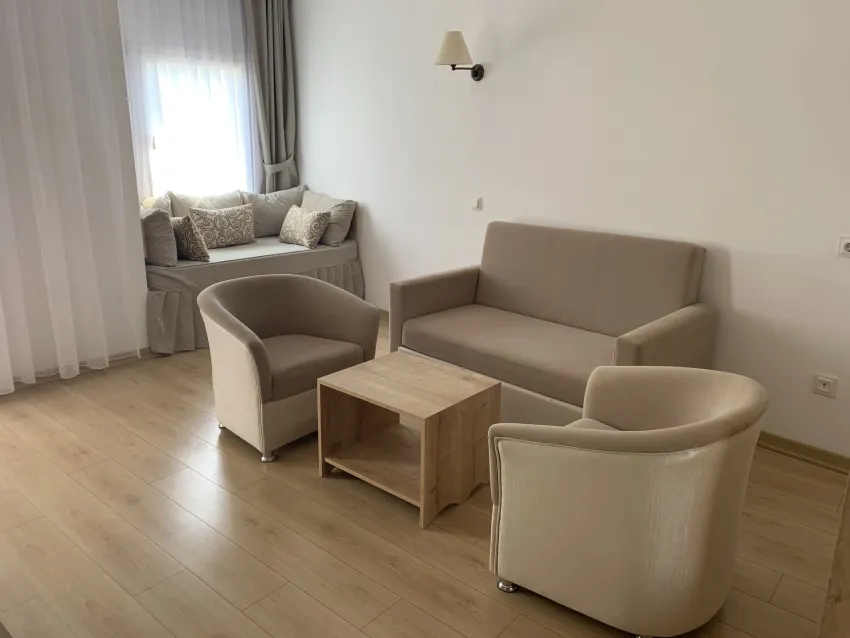 Cesars Side (Ex. Cesars Resorts Side) 5*-6