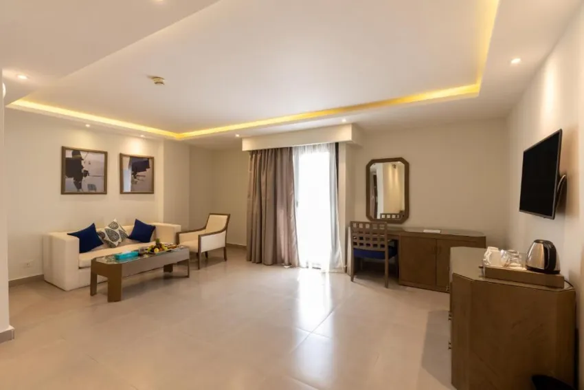 SUNRISE HOLIDAYS RESORT (ADULTS ONLY 16+)  5*-30