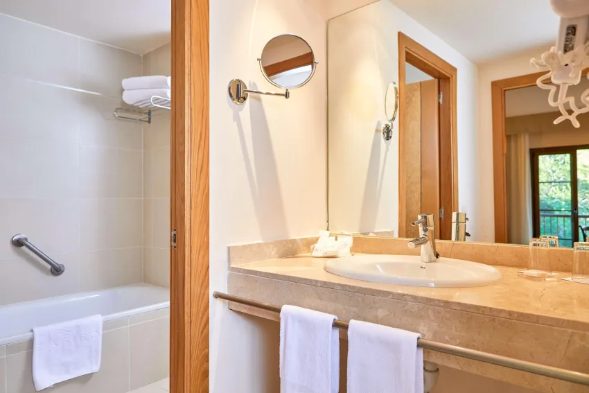 Zafiro Cala Mesquida 4*-35