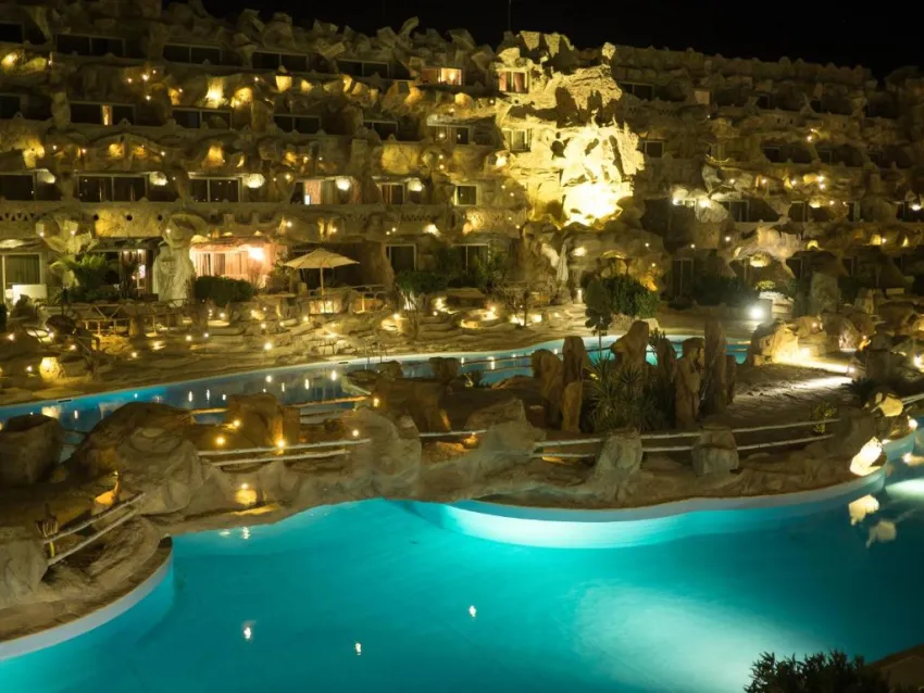 CAVES BEACH RESORT (ADULTS ONLY 16+)  5*-6