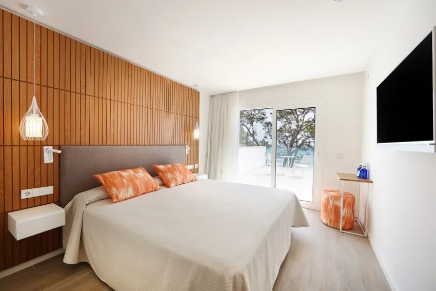 Iberostar Waves Playa de Muro 4*-5