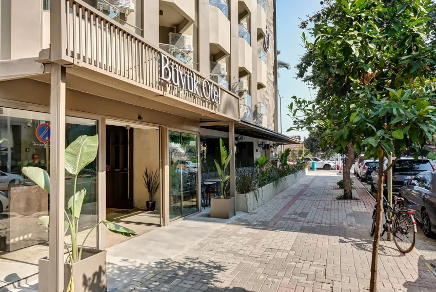 Buyuk Hotel 4*-1