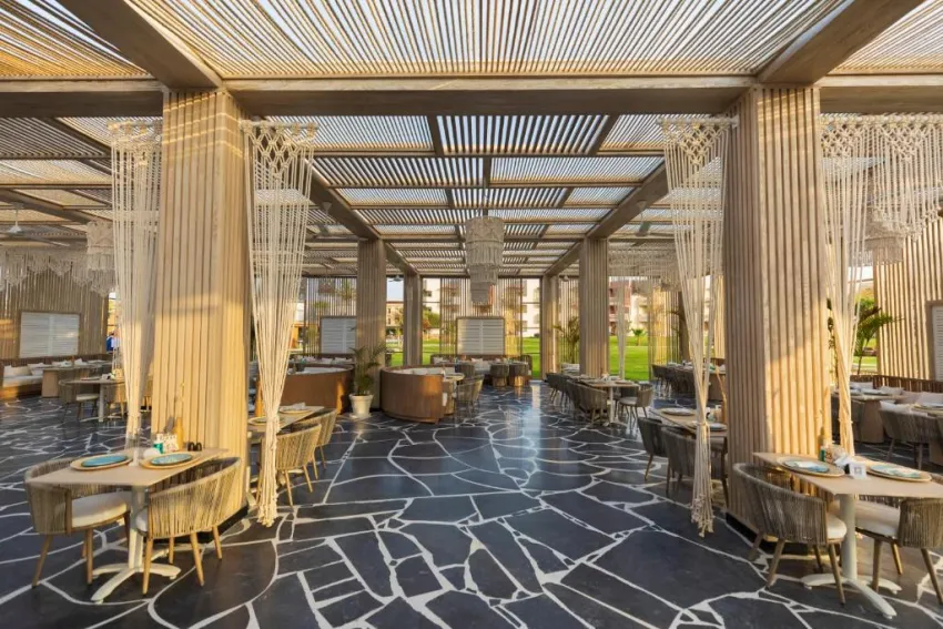 SUNRISE CRYSTAL BAY RESORT  5*-37