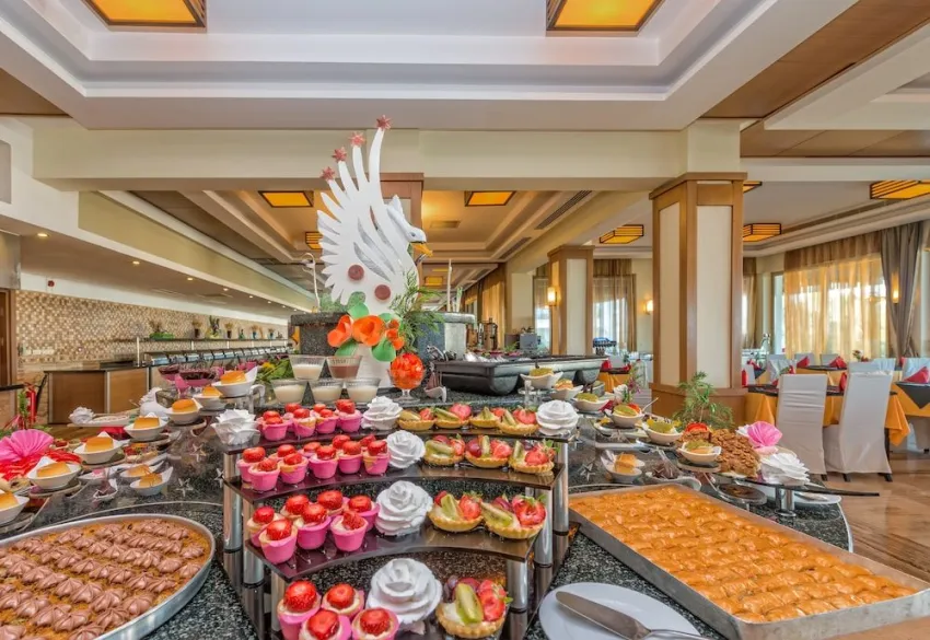 Royal Atlantis Spa Resort 5*-90