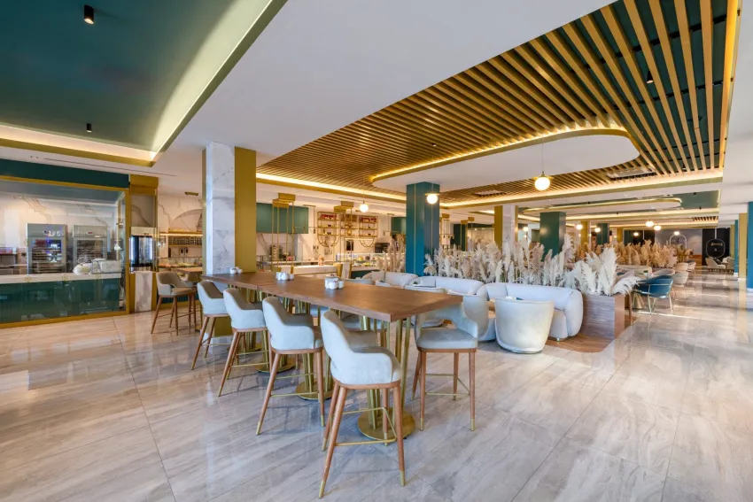 Nirvana Cosmopolitan 5*-26