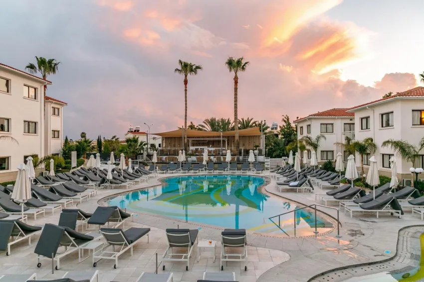 King Jason Paphos by Louis Hotels (Adults Only) 4*-16