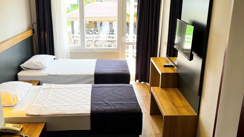 CLUB BAYAR BEACH HOTEL  4*-9