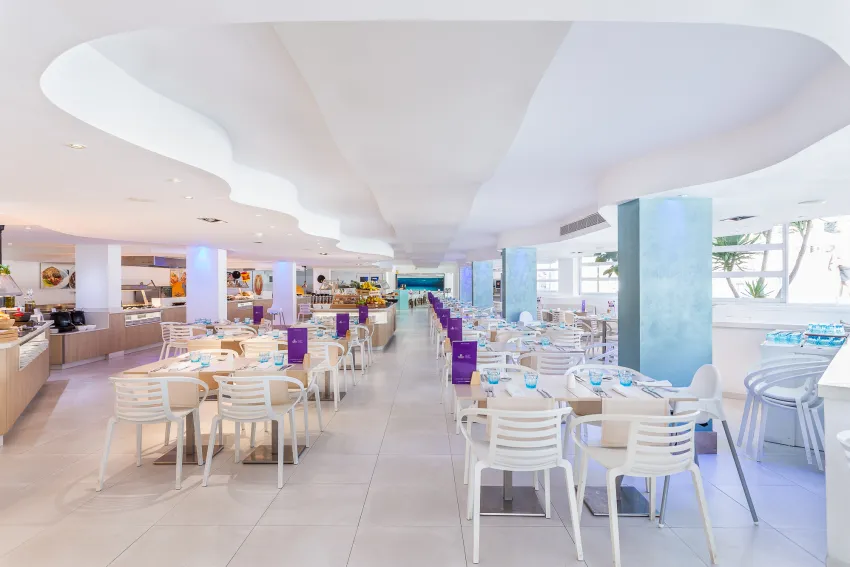 Fergus Cala Blanca Suites 4*-20