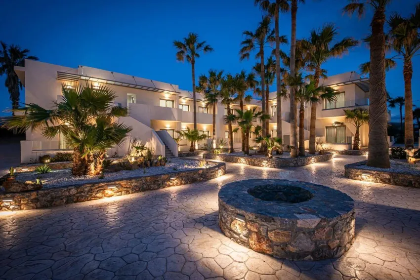 Saint George Gournes Bay 4*-8