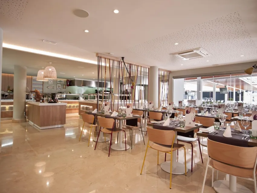 Cas Saboners Aparthotel 3*-6