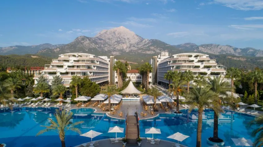 RAI PREMIUM TEKIROVA (EX. QUEENS PARK)  5*-19