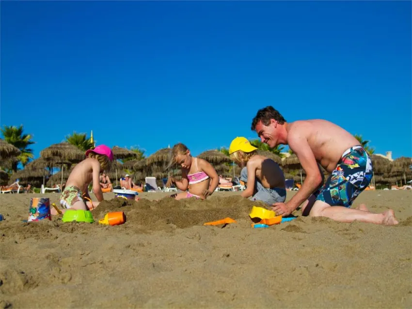 SIAM ELEGANCE HOTELS & SPA  5*-10