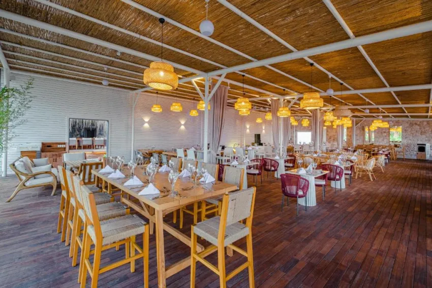 RUBI PLATINUM SIGN  5*-33