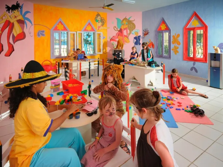 ABOU SOFIANE HOTEL & AQUAPARK  4*-2