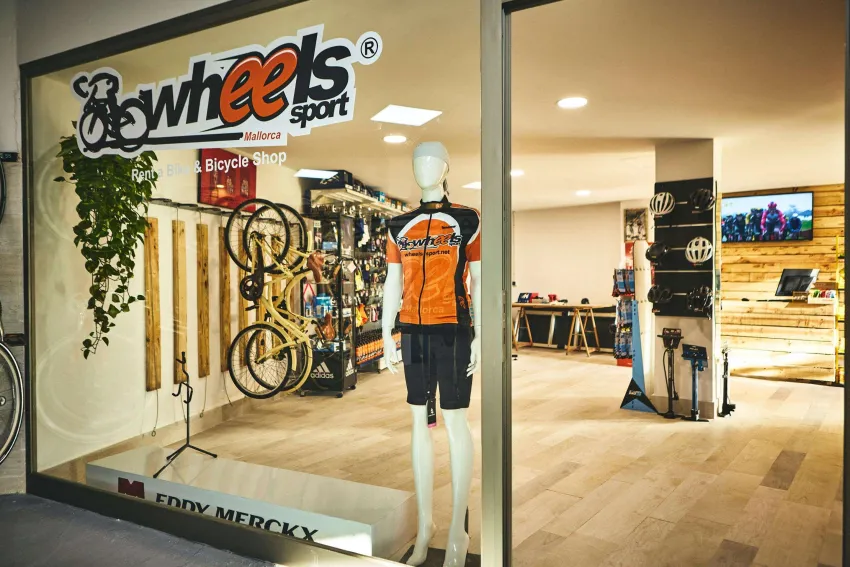 Zafiro Tropic 4*-132