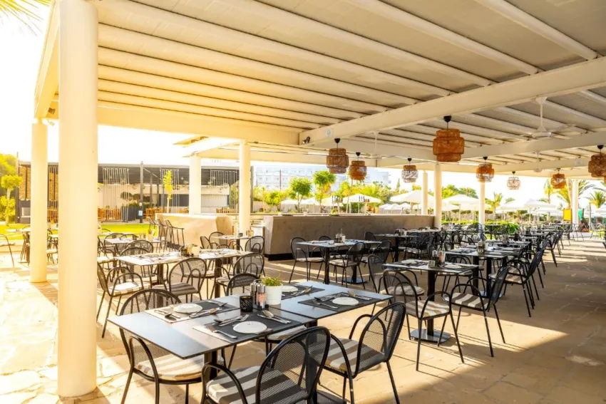 Crystal Springs Beach Hotel 4*-24