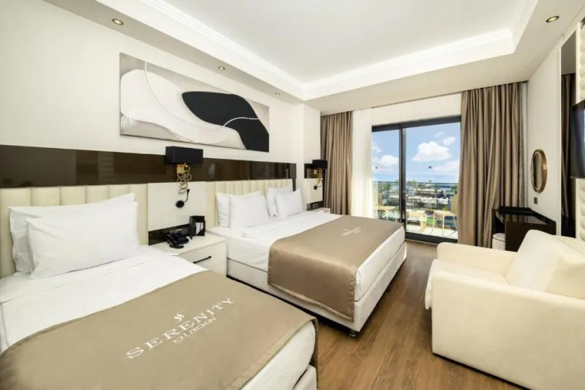 SERENITY QUEEN HOTEL  5*-11