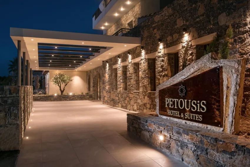 Petousis Hotel and Suites 4*-3