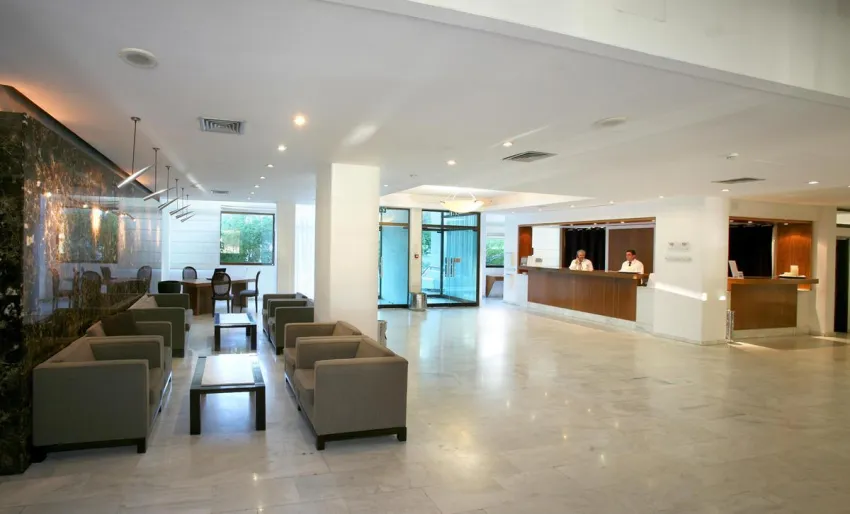 Grecian Sands 4*-8