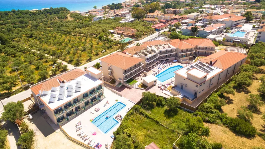 Karras Grande Resort 4*-8