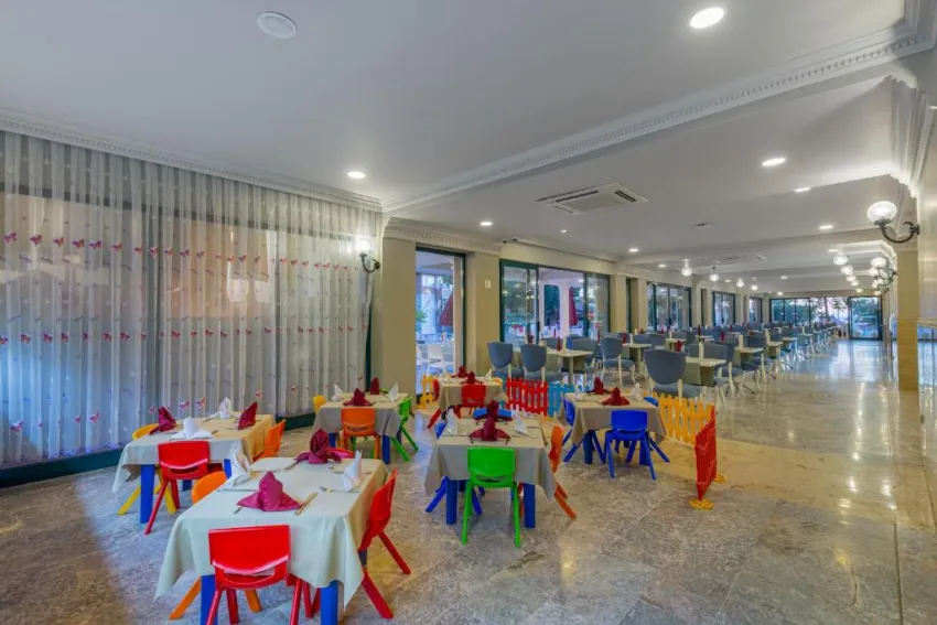 JUSTINIANO CLUB ALANYA  4*-11