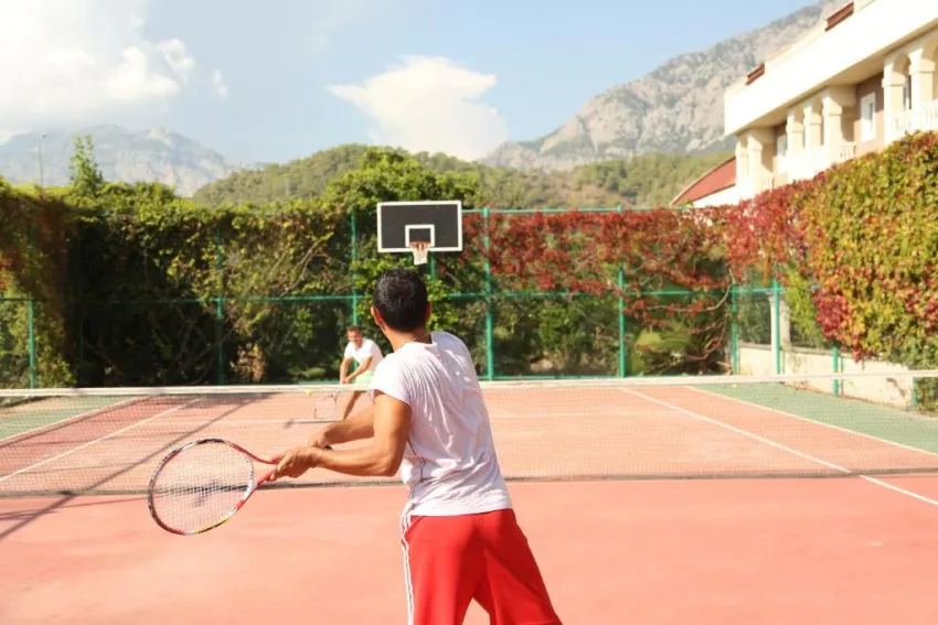 VIKING GARDEN HOTEL & SPA  4*-6
