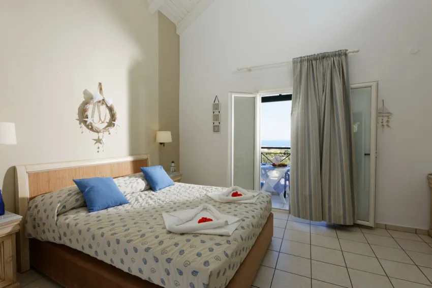 Piskopiano Village Apts 3*-9