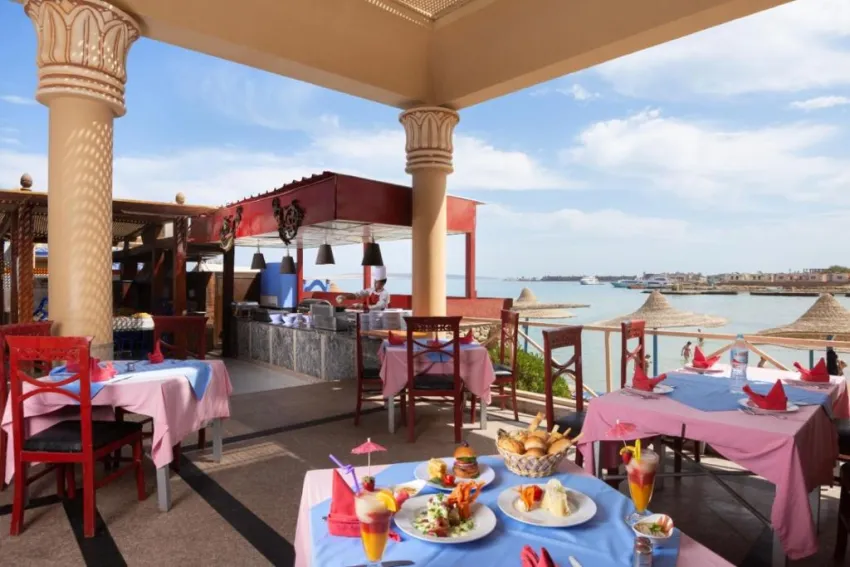 KING TUT RESORT  4*-20